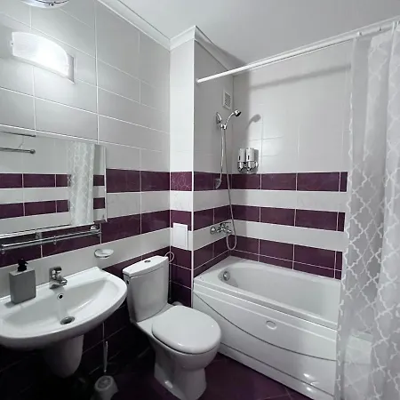 Pamporovo, Ski-In Ski-Out, Harmony Apartment 2, Easy Lift Access * Pamporowo