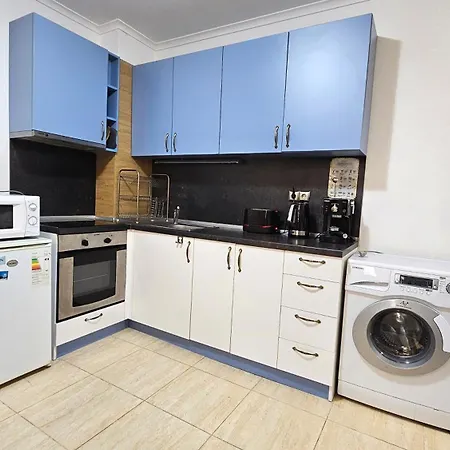 Amare, гранд манастира بامبوروفو